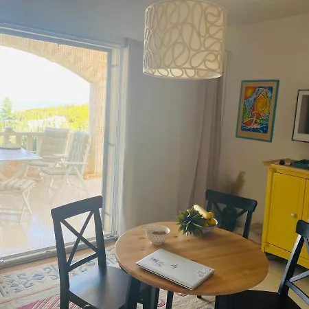Apartmant Διαμέρισμα *